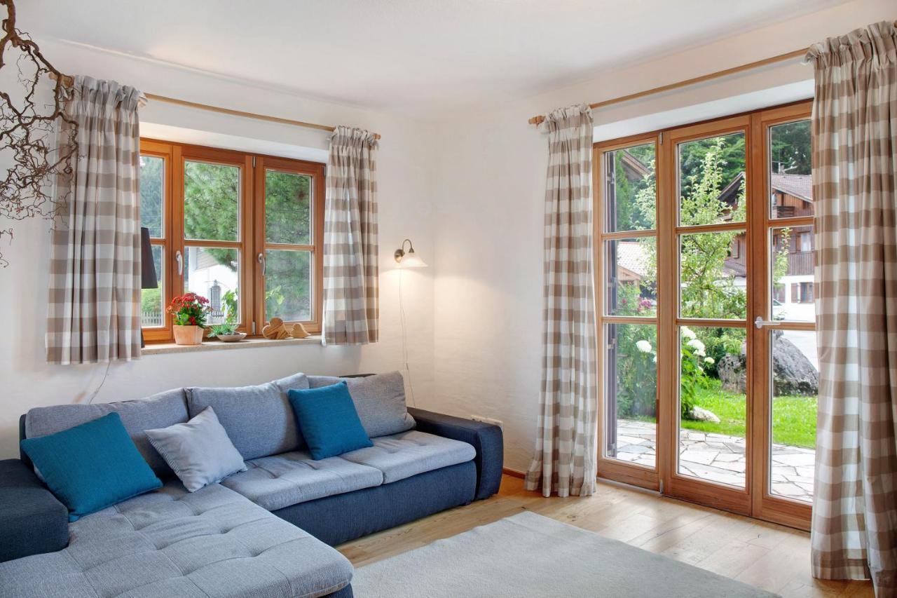 Ferienwohnung Zugspitzblick 그라이나우 외부 사진